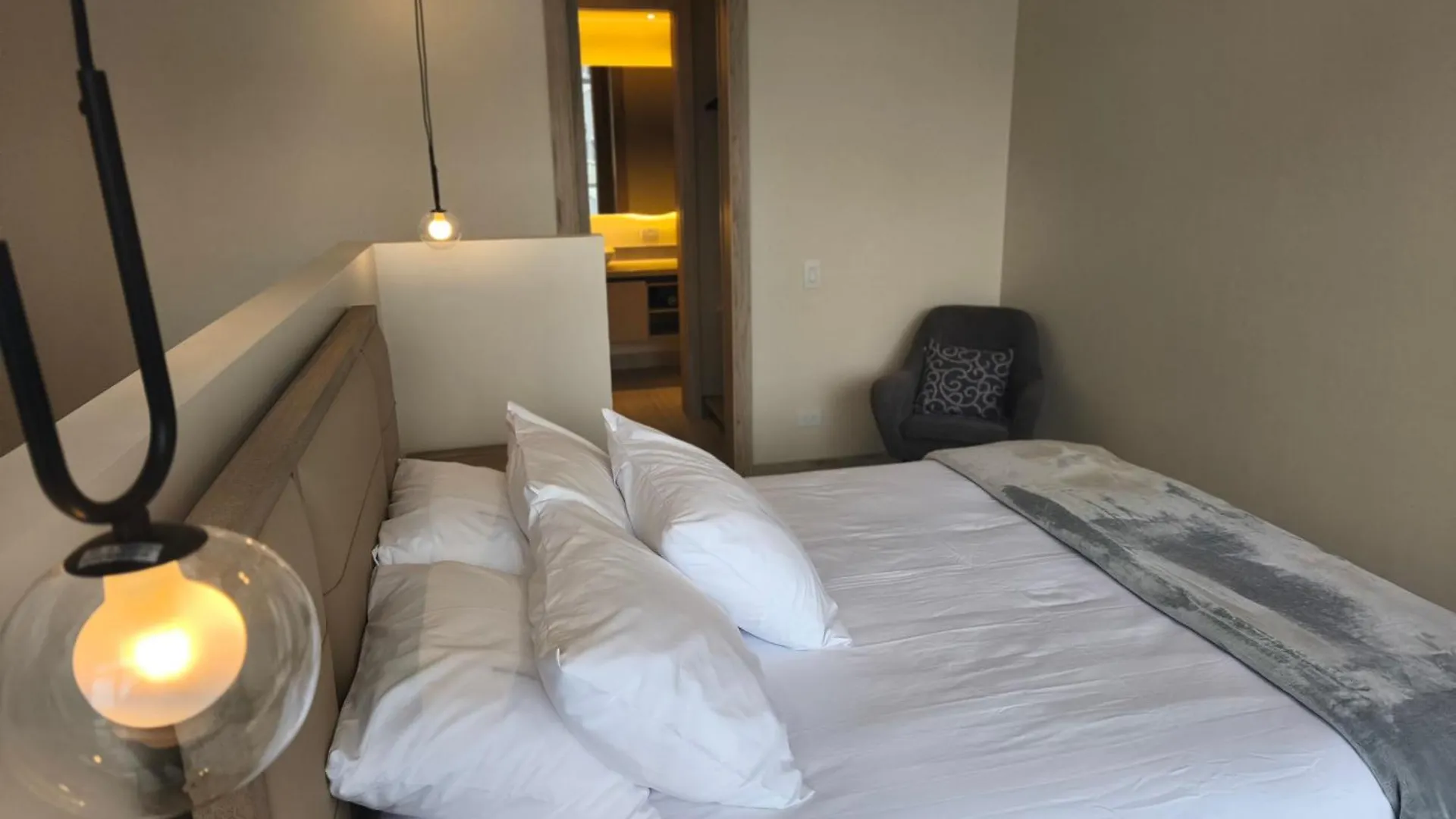 New Coliving Ecuador Luxury Residences Quito Apartment